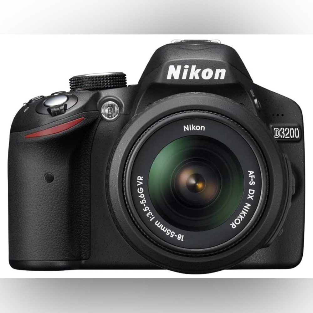 Nikon D3200 24.2MP CMOS Digital SLR 18-55mm f/3.5-5.6 Auto Focus-S DX NIKKOR